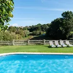 펜션 El Castanal Con Piscina Privada 비고