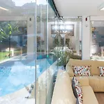 펜션 El Castanal Con Piscina Privada *