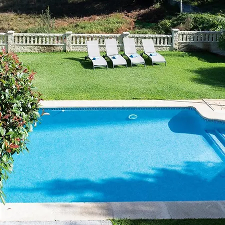 El Castanal Con Piscina Privada Ferienhaus