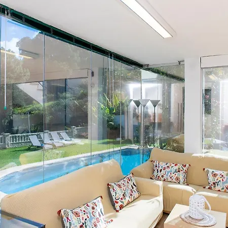 El Castanal Con Piscina Privada فيجو