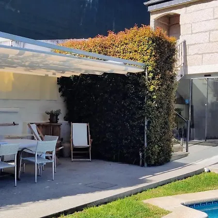 El Castanal Con Piscina Privada * فيجو